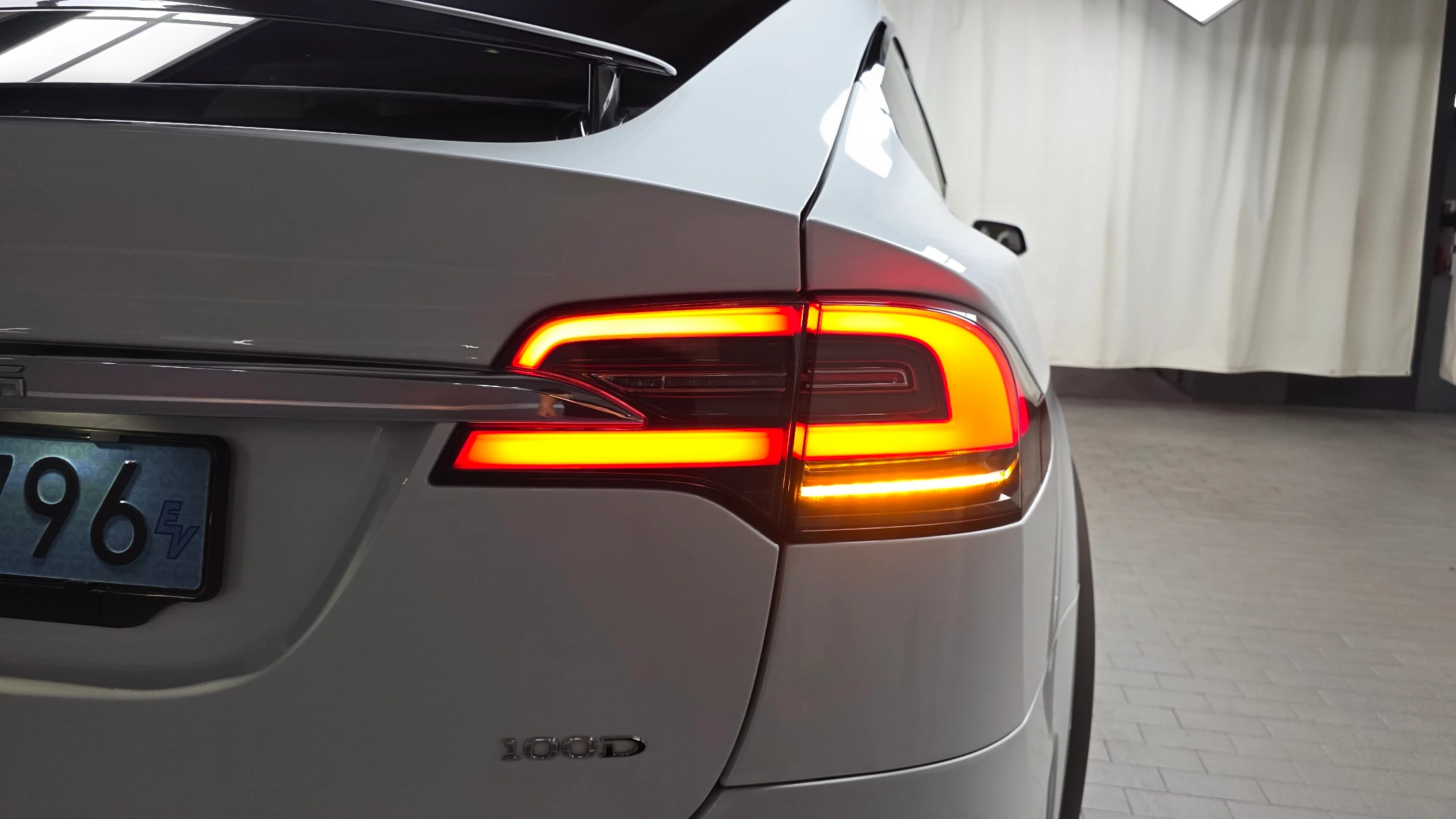 Tesla Model X, 2019 — фото 24