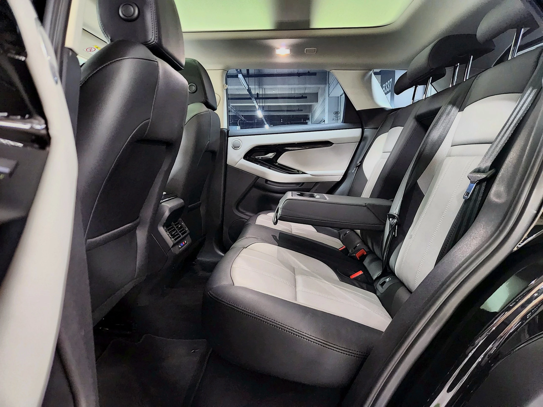 Land Rover Range Rover Evoque, 2025 — фото 10