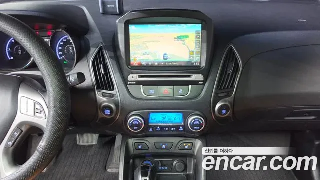 Hyundai Tucson ix, 2013 — фото 13