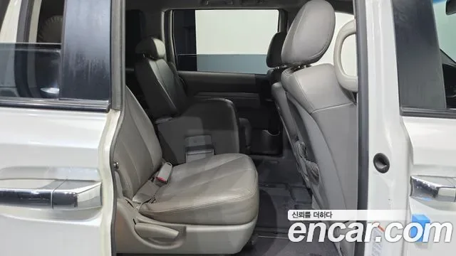 Kia Canival Carnival R, 2012 — фото 11