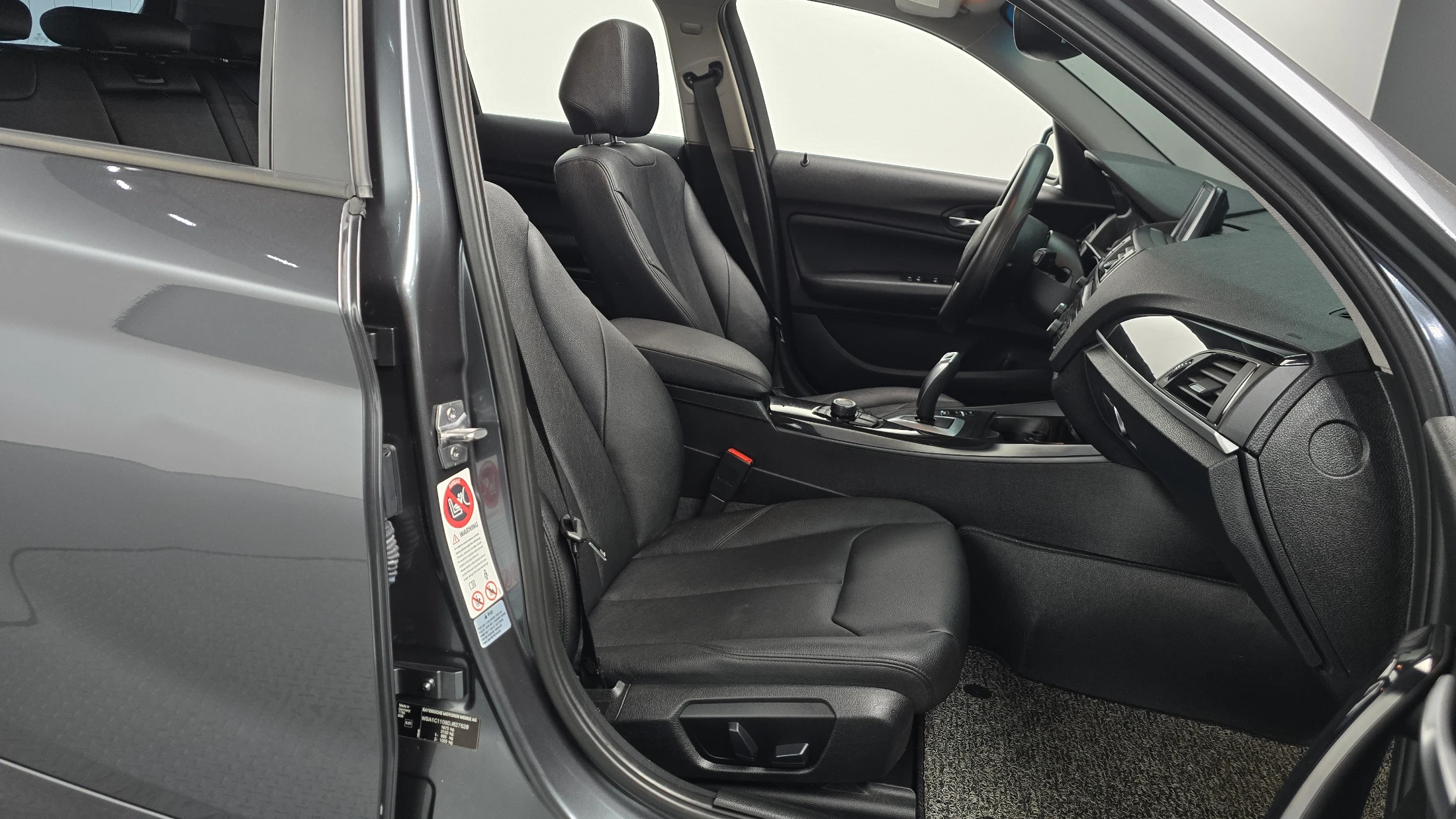 BMW 1-Series F20, 2013 — фото 10
