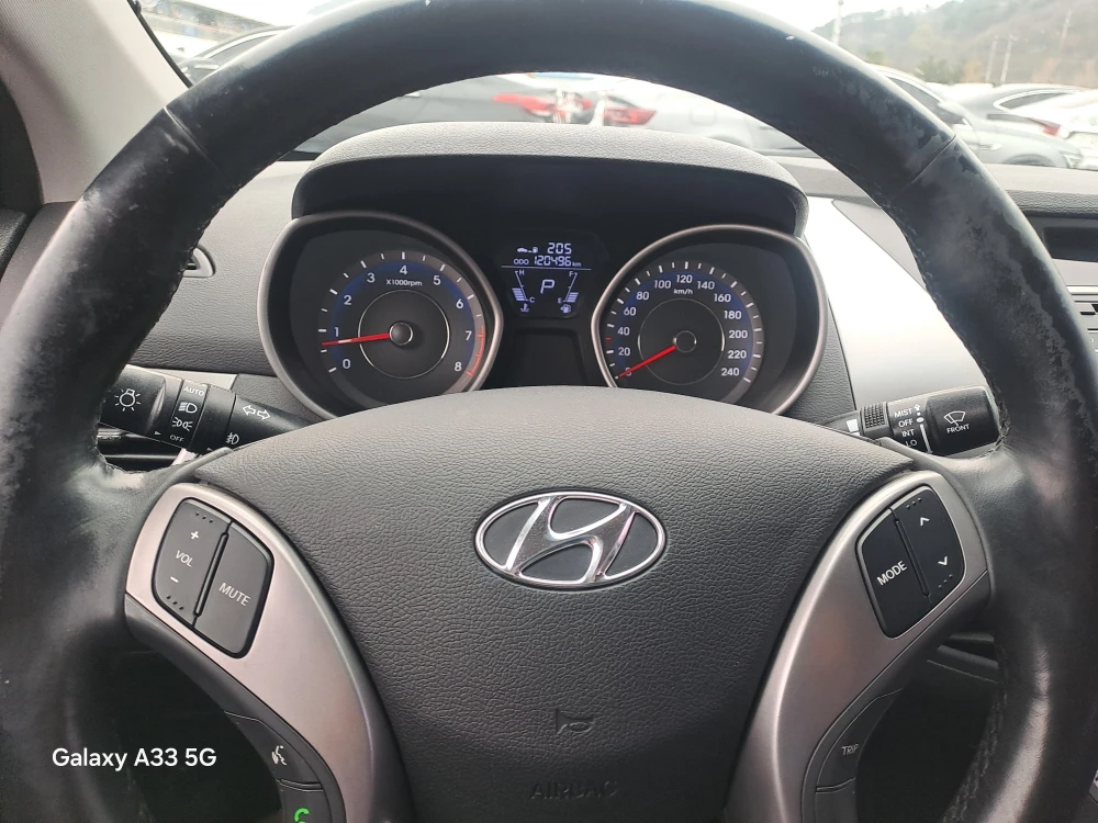 Hyundai Avante MD, 2013 — фото 15