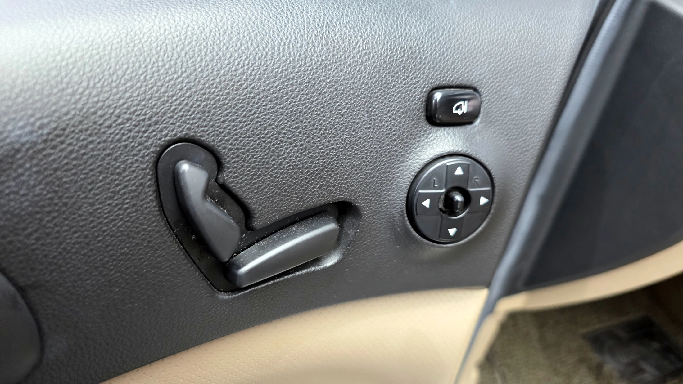 Kia Canival Carnival R, 2010 — фото 14