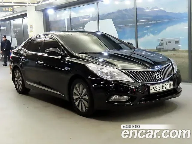 Hyundai Grandeur HG Hybrid