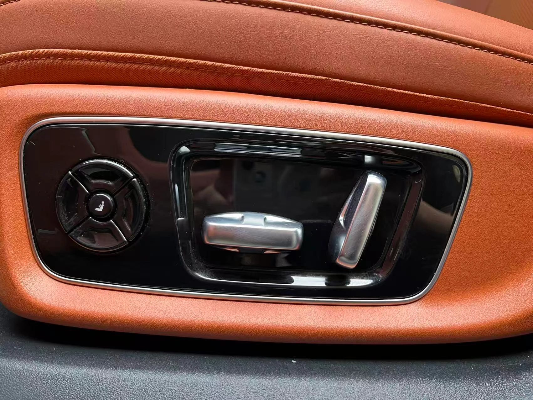 Li Auto Ideal L9, 2022 — фото 11