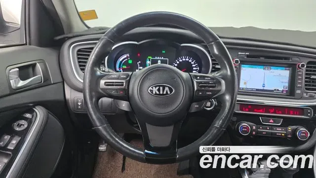 Kia K5 Hybrid, 2014 — фото 15