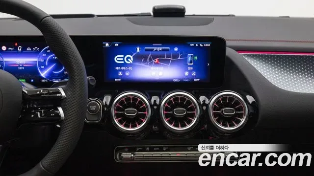 Mercedes-Benz Eqa H243, 2025 — фото 12