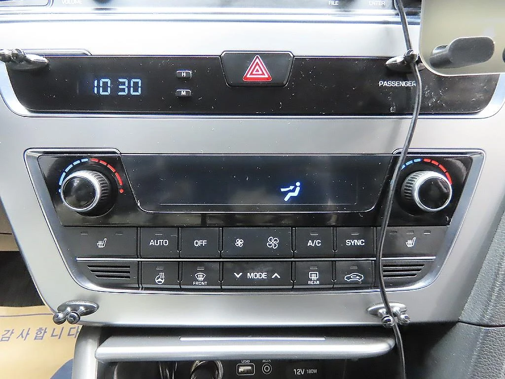 Hyundai Sonata LF Sonata, 2014 — фото 17