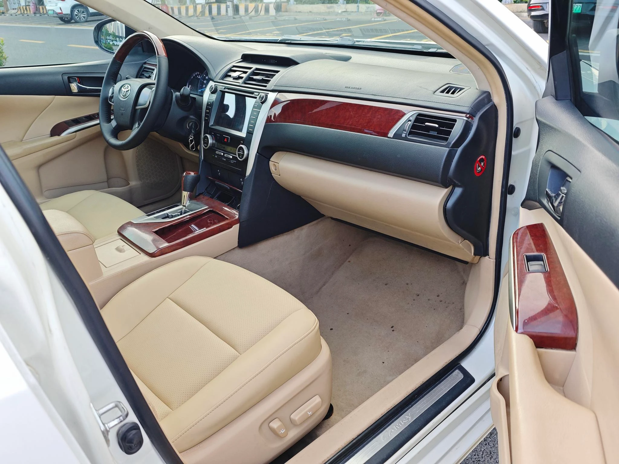 Toyota Camry, 2013 — фото 11