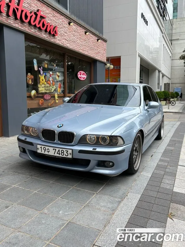 BMW M5 E39