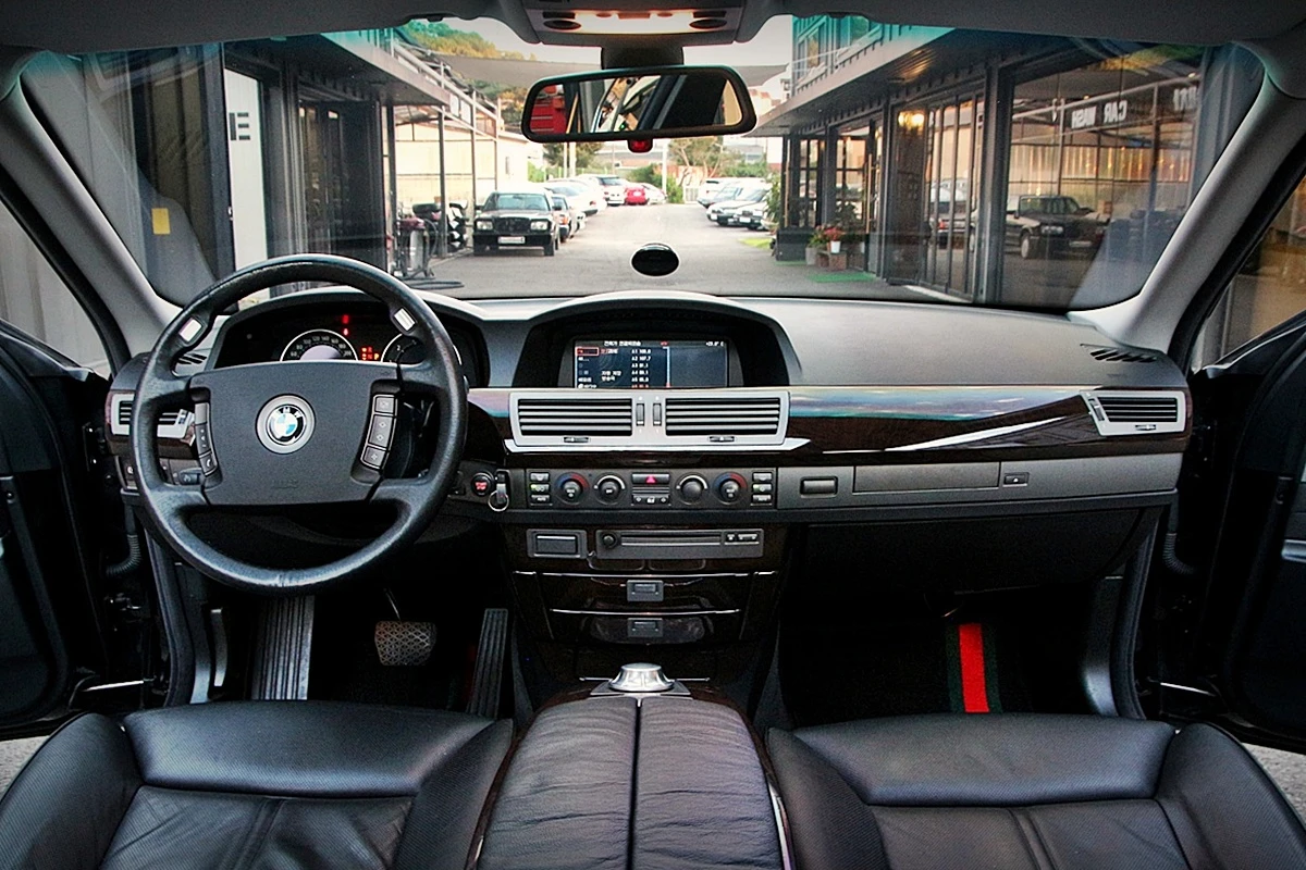 BMW 7-Series E65, 2002 — фото 12