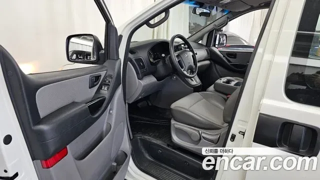 Hyundai Starex Grand Starex, 2008 — фото 10