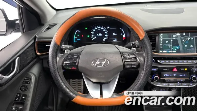Hyundai Ioniq Ionic Electric, 2017 — фото 13