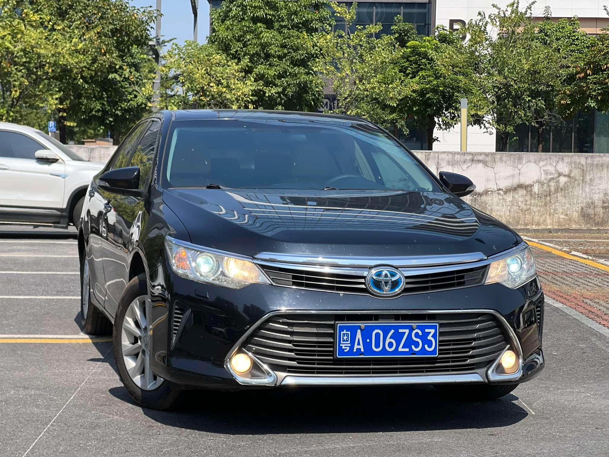 Toyota Camry, 2015 — фото 30