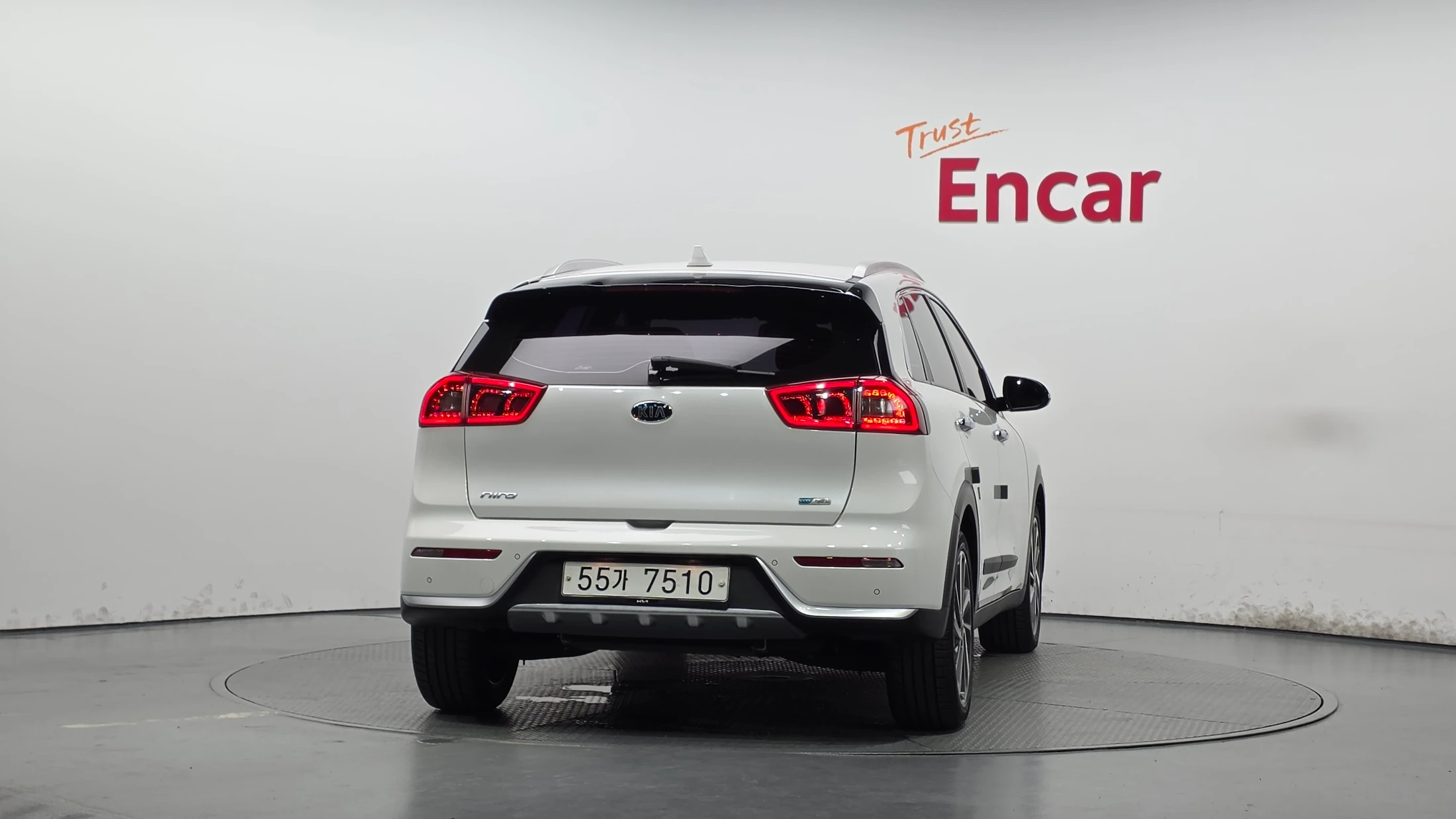 Kia Niro, 2017 — фото 4