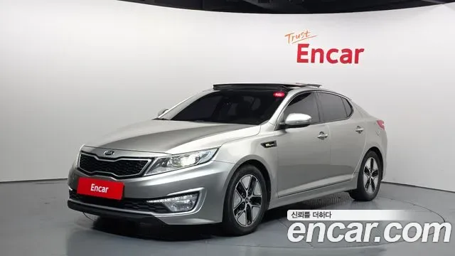 Kia K5 Hybrid