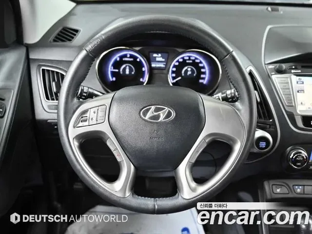 Hyundai Tucson ix, 2010 — фото 13