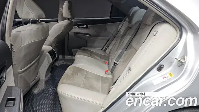Toyota Camry, 2013 — фото 12