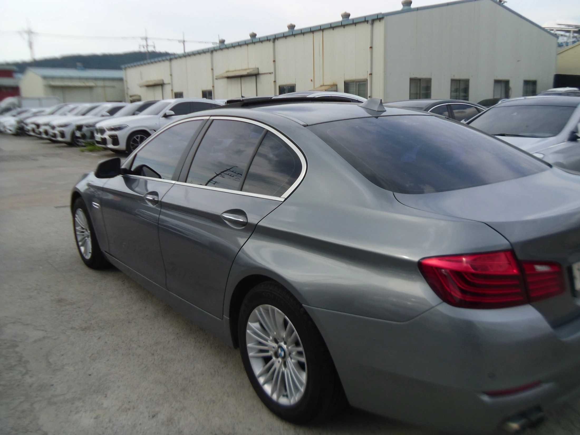 BMW 5-Series F10, 2013 — фото 3