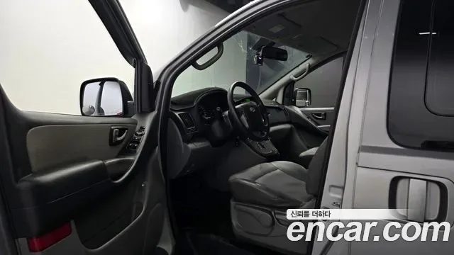 Hyundai Starex Grand Starex, 2011 — фото 10