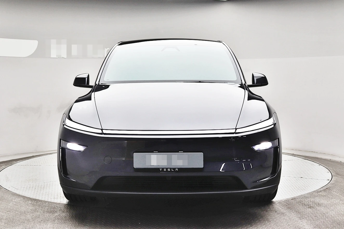 Tesla Model Y, 2026 — фото 3
