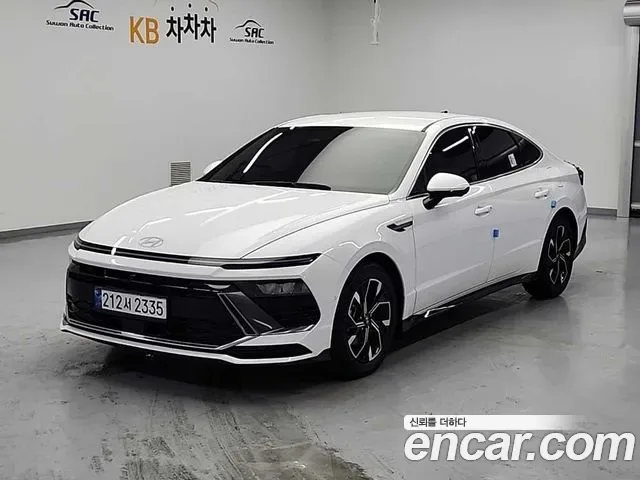 Hyundai Sonata De Edge (DN8)