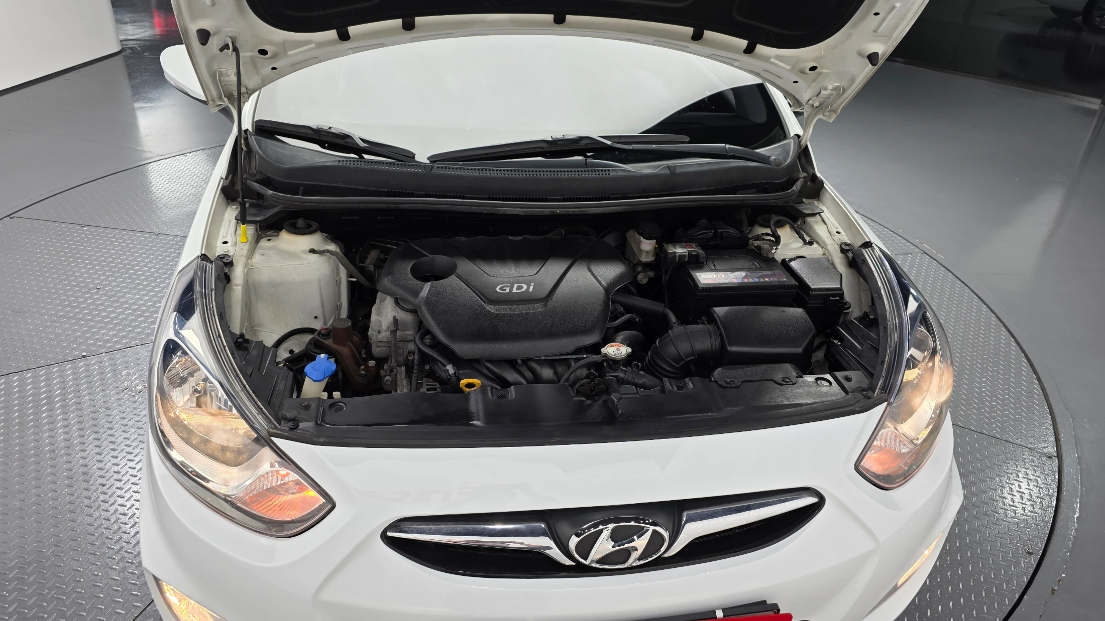 Hyundai Accent, 2012 — фото 6