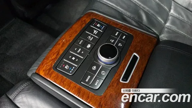 Hyundai Equus, 2012 — фото 18