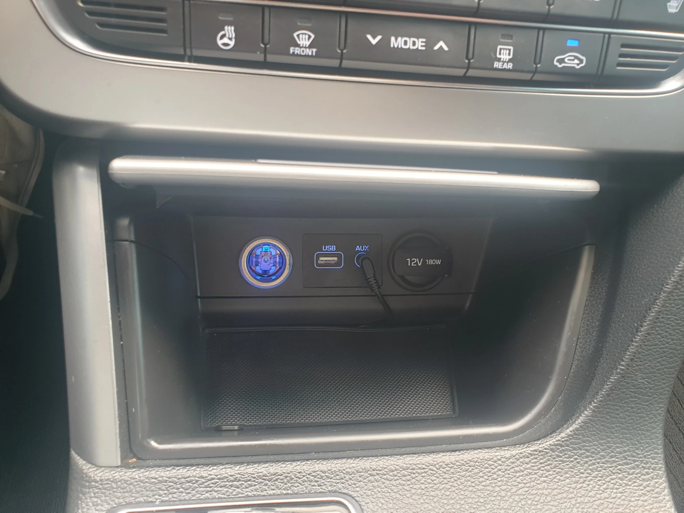 Hyundai Sonata LF Sonata, 2014 — фото 15