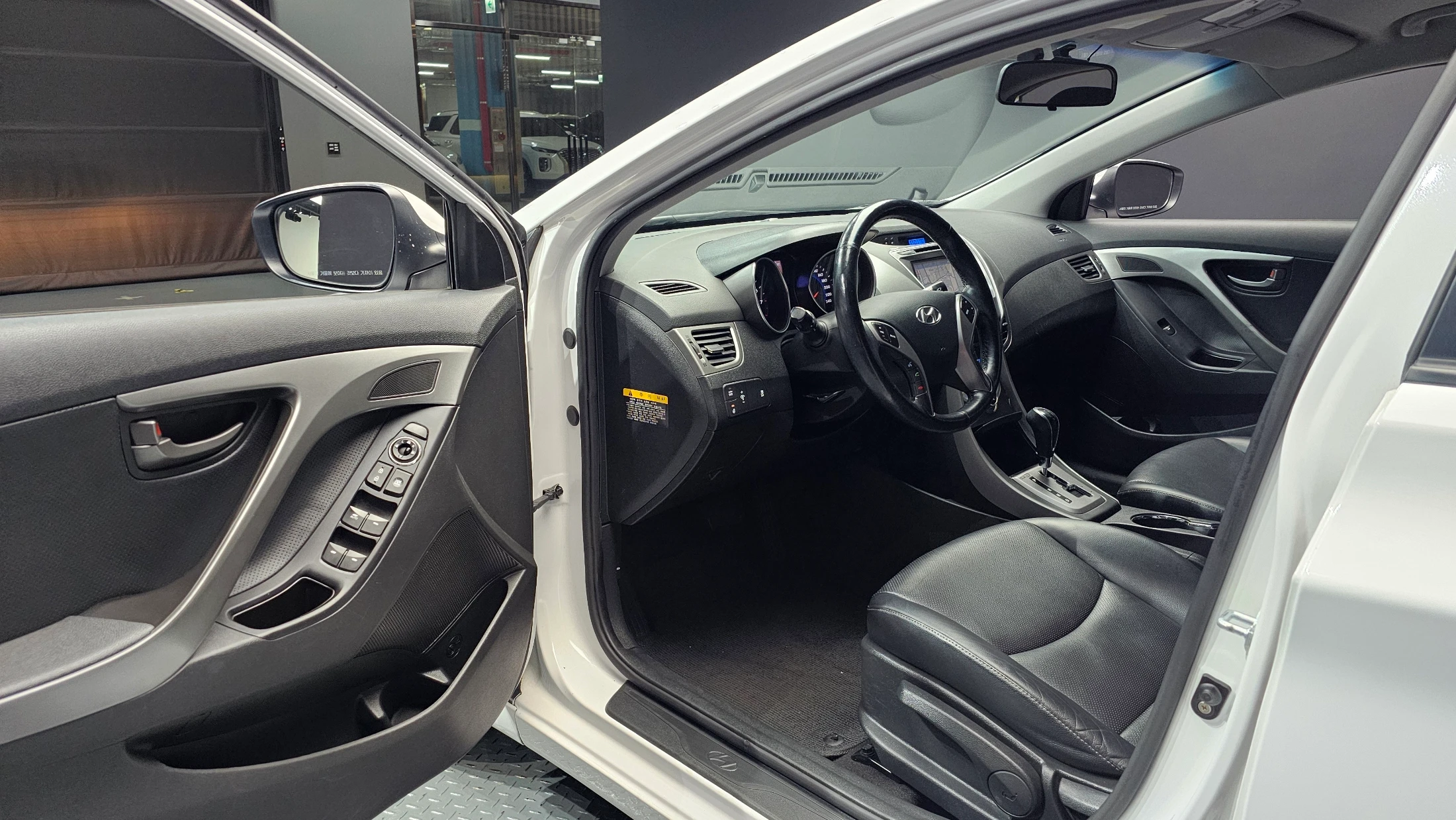 Hyundai Avante MD, 2013 — фото 10