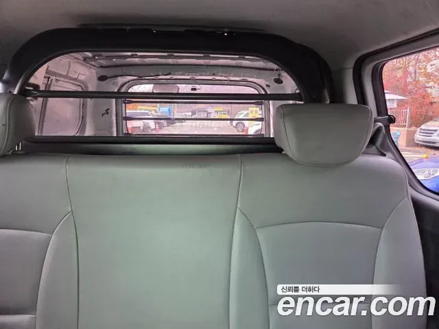 Hyundai Starex Grand Starex, 2012 — фото 13