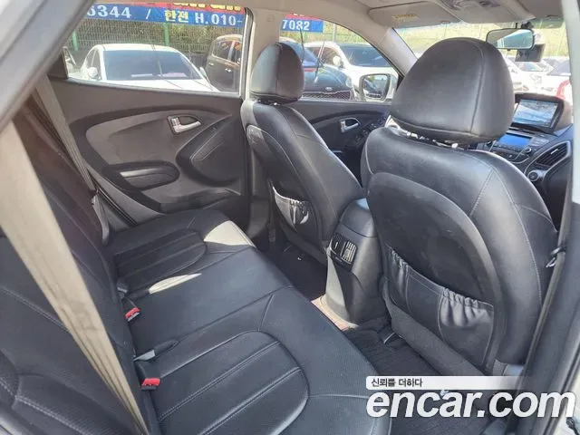 Hyundai Tucson ix, 2013 — фото 12