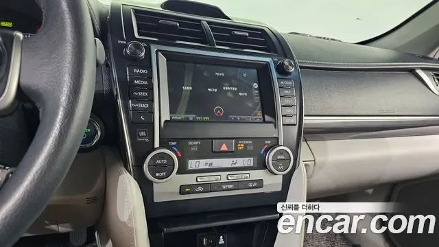 Toyota Camry, 2014 — фото 12