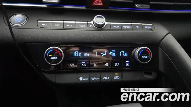 Hyundai Avante CN7, 2024 — фото 27