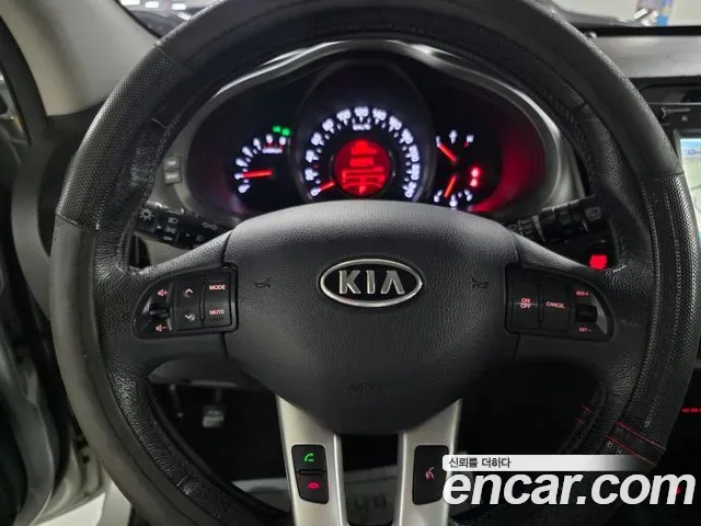 Kia Sportage, 2011 — фото 11