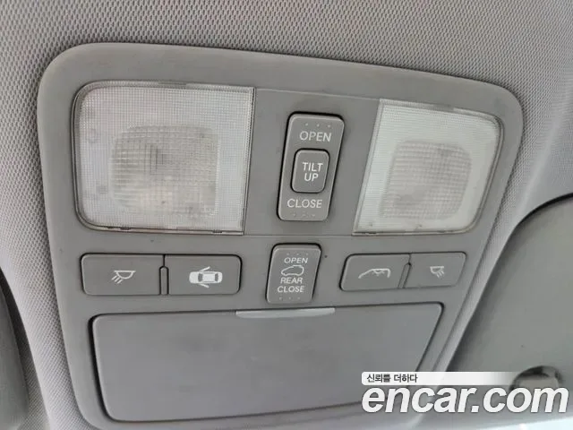 Hyundai Starex Grand Starex, 2009 — фото 15