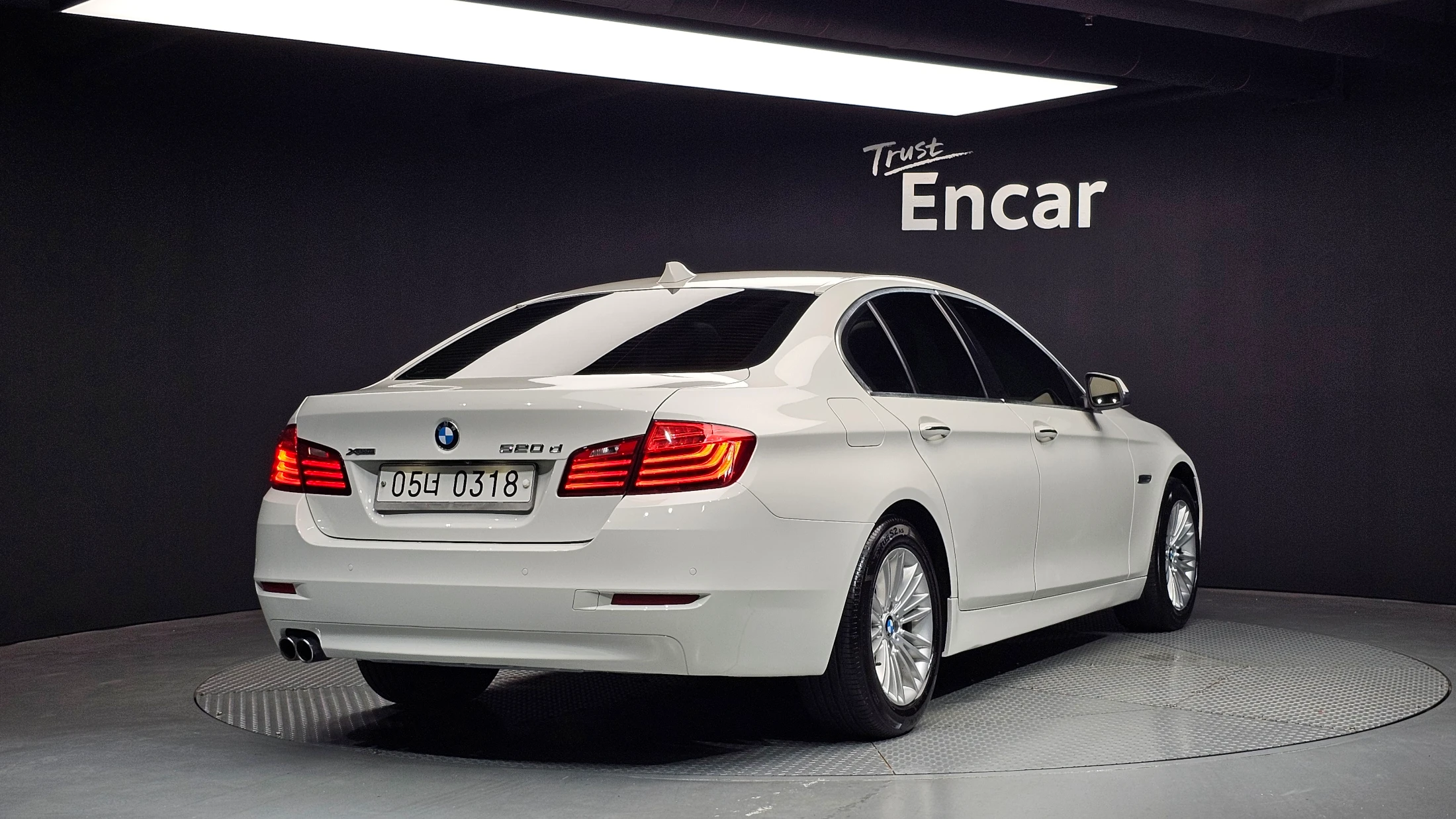 BMW 5-Series F10, 2013 — фото 2