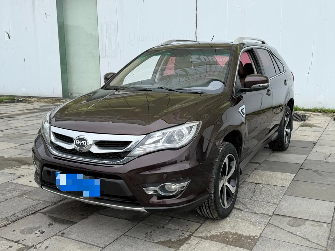 BYD S7