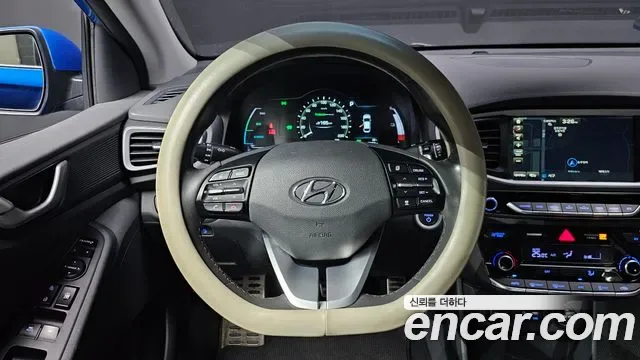 Hyundai Ioniq Ionic Electric, 2016 — фото 14