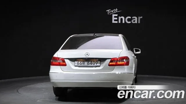 Mercedes-Benz E-Class W212, 2010 — фото 4