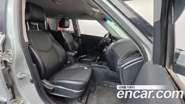 Kia Soul, 2010 — фото 10