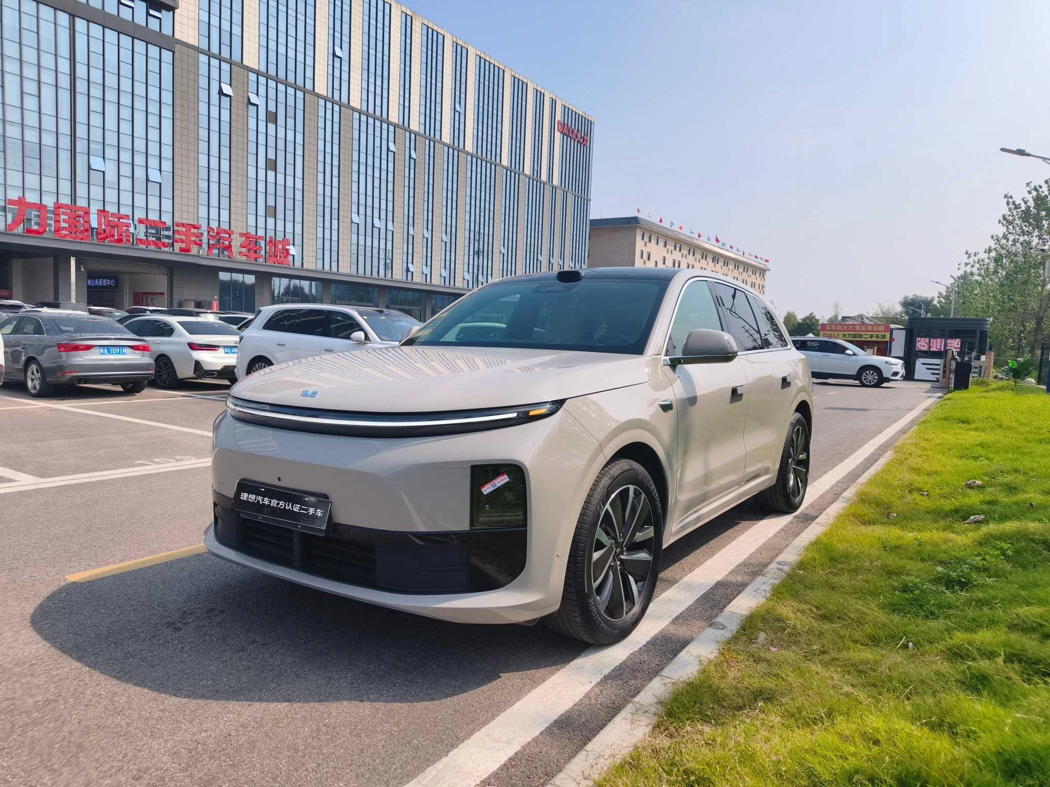 Li Auto Ideal L6