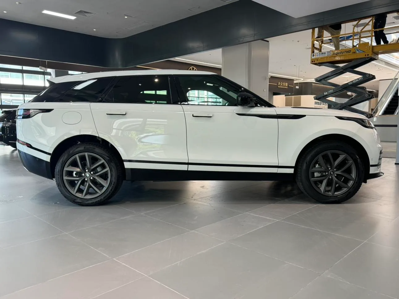 Land Rover Range Rover Velar, 2026 — фото 13