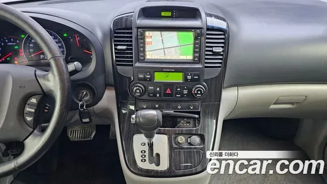 Kia Canival Carnival R, 2012 — фото 13