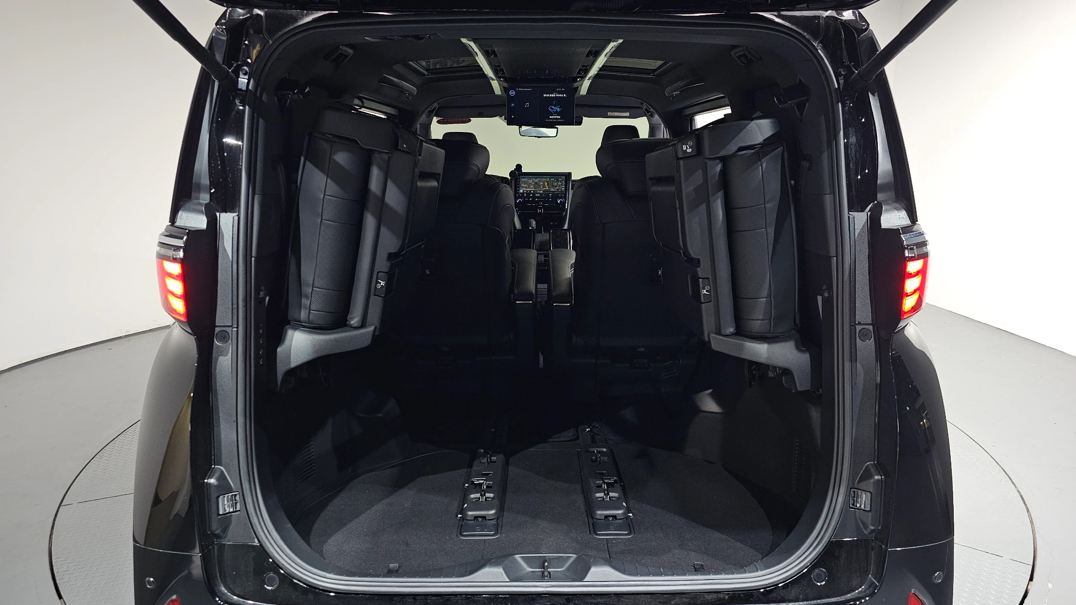 Toyota Alphard Alpad, 2025 — фото 20