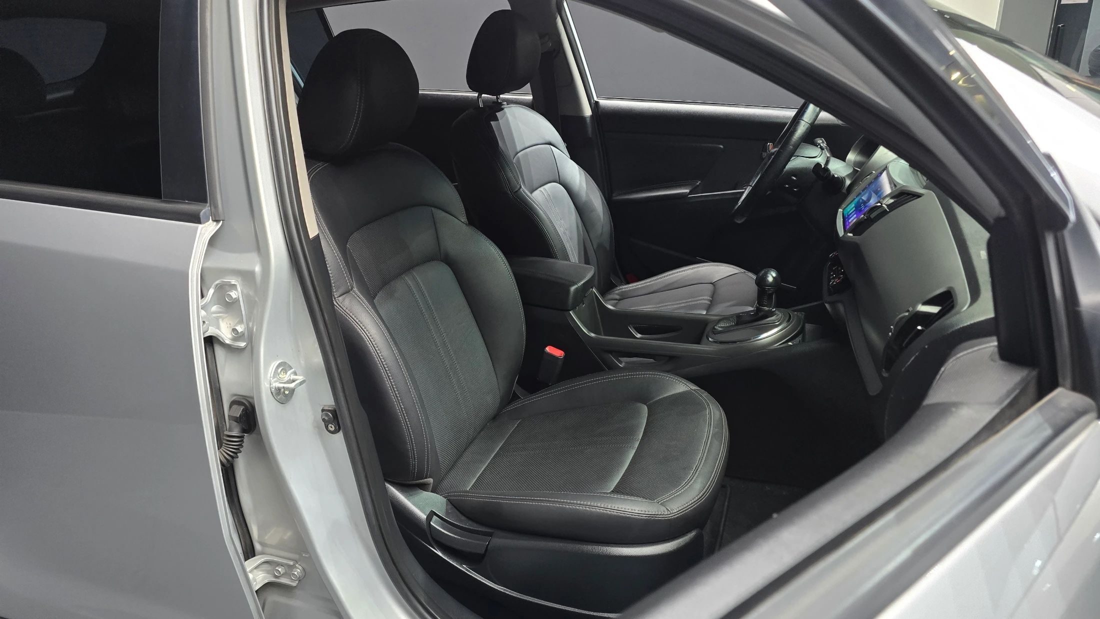 Kia Sportage, 2010 — фото 12