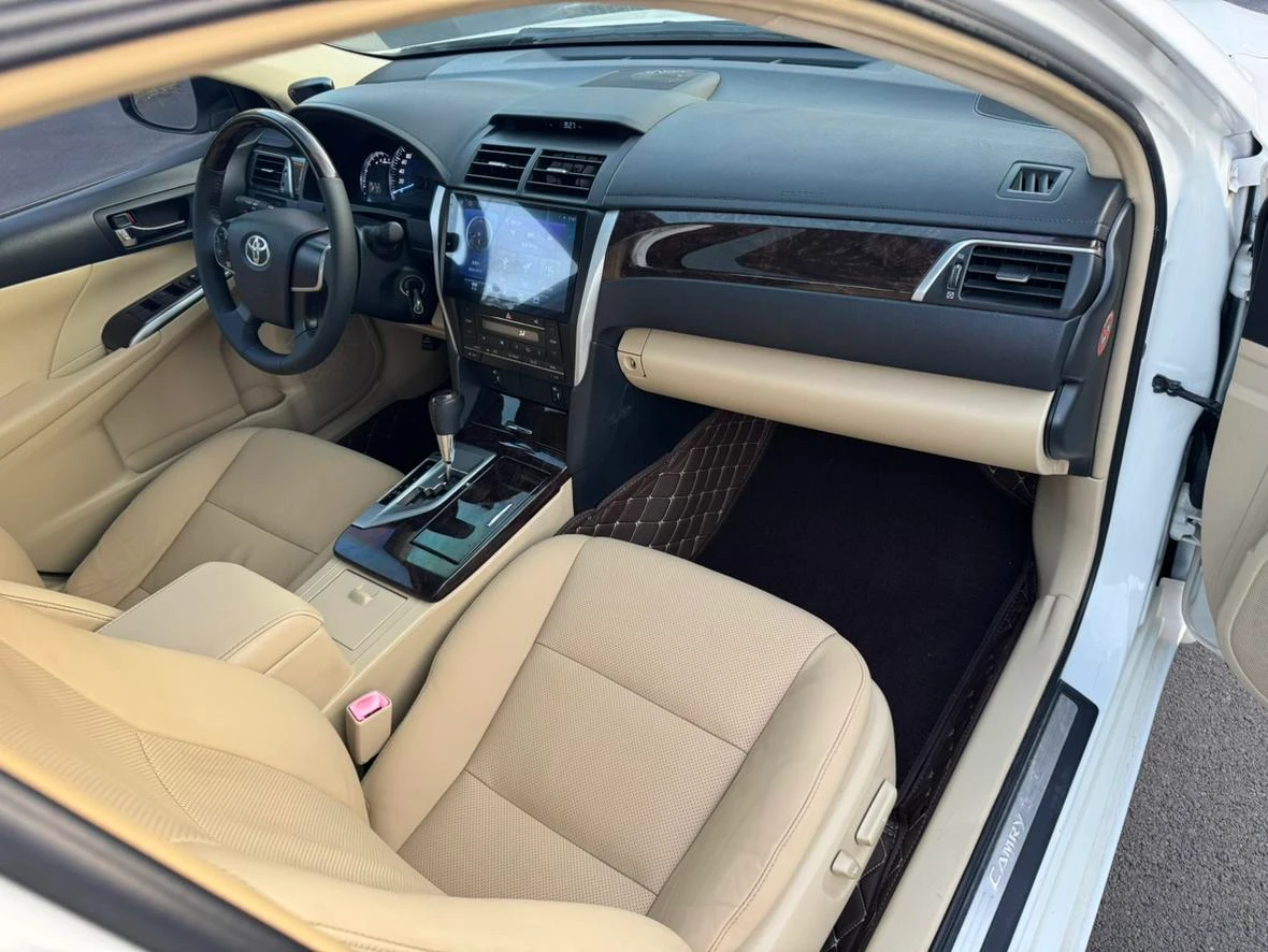 Toyota Camry, 2015 — фото 30