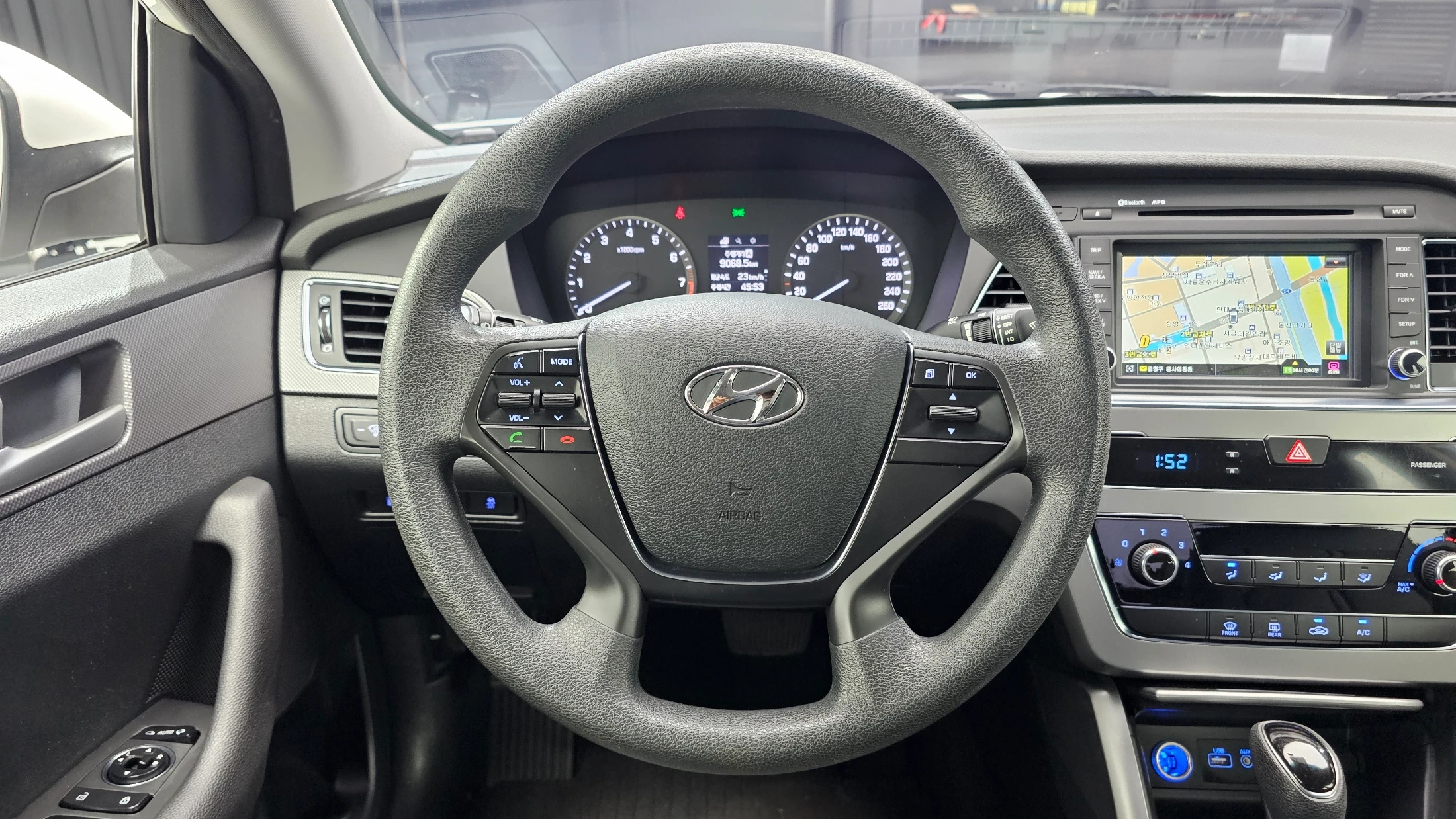 Hyundai Sonata LF Sonata, 2014 — фото 13