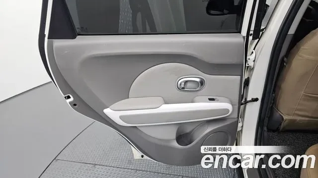Kia Soul EV, 2018 — фото 25