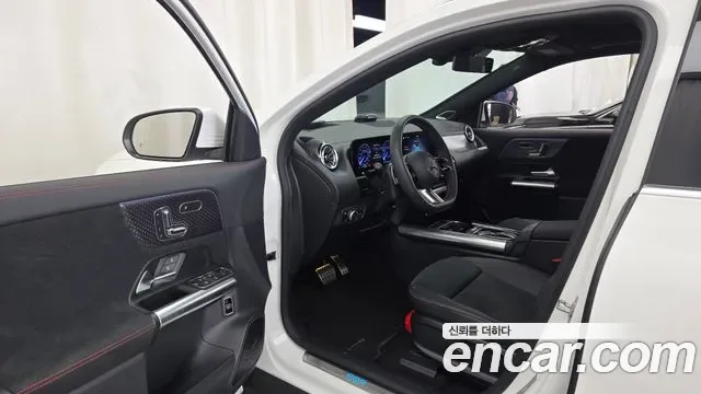 Mercedes-Benz Eqa H243, 2025 — фото 10
